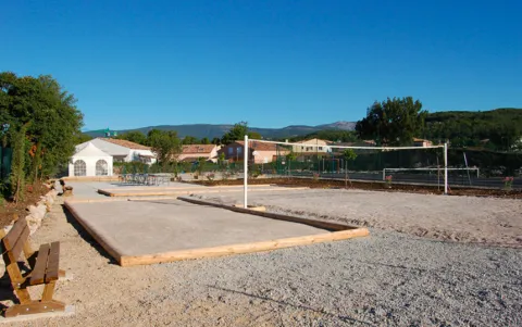 Résidence Les Bastides de Fayence à Tourettes - terrain multisports