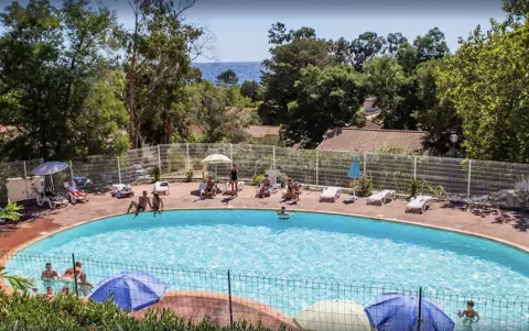 Résidence Lisa Maria à Sari-Solenzara - piscine