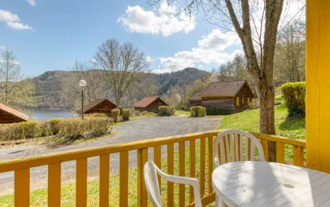 Résidence Les chalets de la Chazotte à Miremont - Chalet 7 personnes