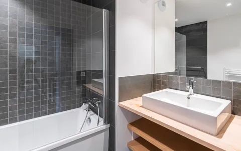 Résidence Les Écrins d'Auris à Auris en Oisans - 4 pièces 8 personnes Supérieur Duplex