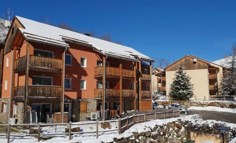 Résidence La Vallée d'ax Pyrénées Ariégeoises en hiver