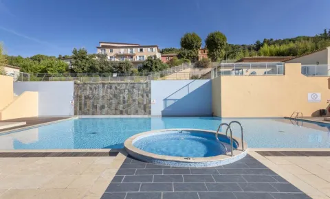 Résidence Vacancéole le domaine de Camiole Pays de Fayence