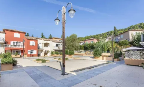 Résidence Vacancéole le domaine de Camiole Pays de Fayence