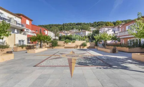 Résidence Vacancéole le domaine de Camiole Pays de Fayence