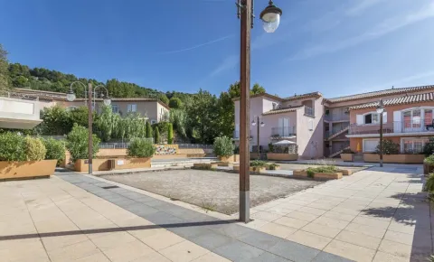 Résidence Vacancéole le domaine de Camiole Pays de Fayence