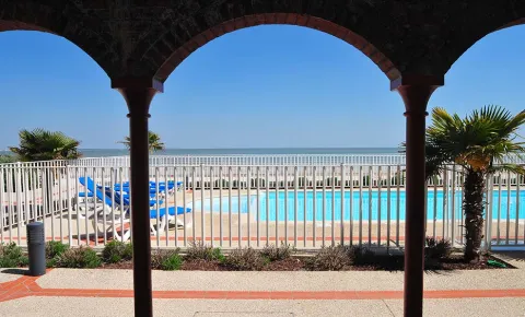 Vue piscine Résidence de l'Océan