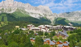 Résidence Les Gentianes à Gresse en Vercors - vue extérieure