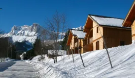 Chalets Les Gentianes à Gresse en Vercors - vue extérieure hiver