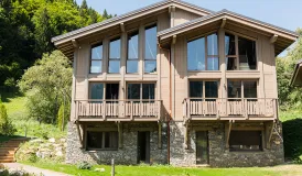 Chalets Les Portes de Megève à Praz sur Arly - extérieur été