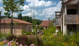 Résidence Le Clos du Rocher aux Eyzies de Tayac - Extérieur