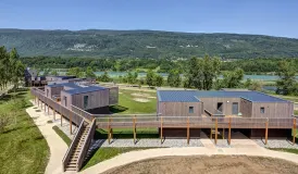 Le Village des Oiseaux à Motz - Extérieur