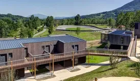 Village des Oiseaux à Motz - extérieur