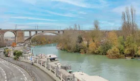 Apparthotel Paris Quai de Marne Vacancéole vue sur la Marne